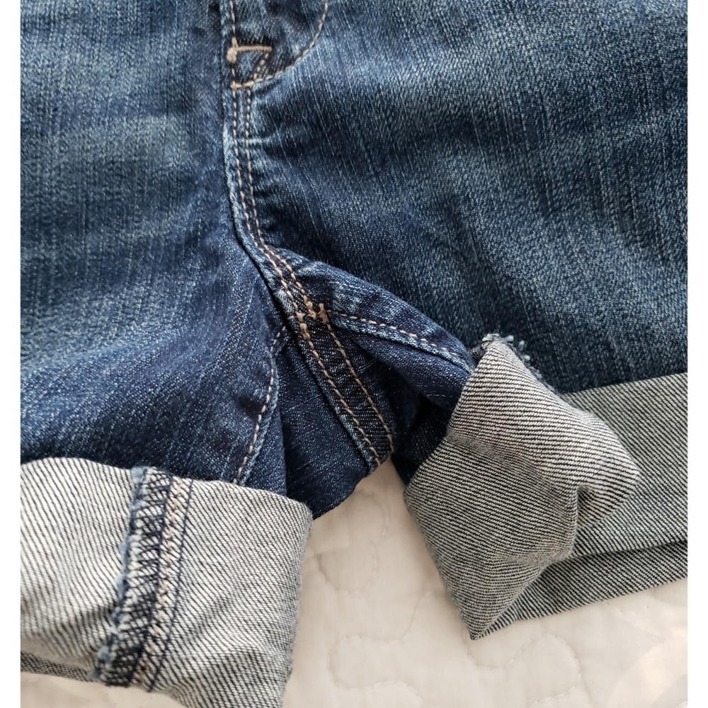 Ann Taylor LOFT blue denim cuffed shorts - Picture 5 of 6
